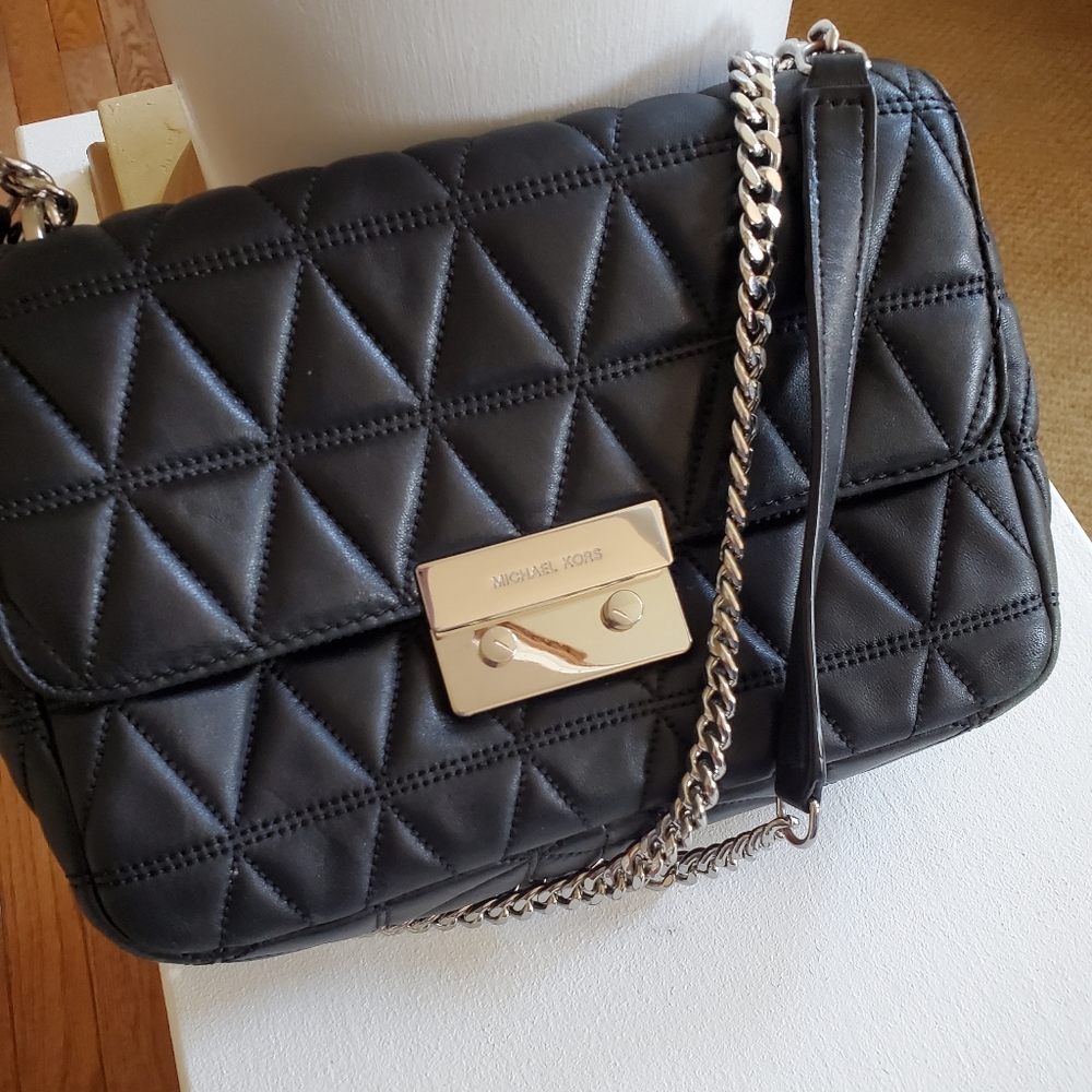 Michael Kors Shoulder Bag